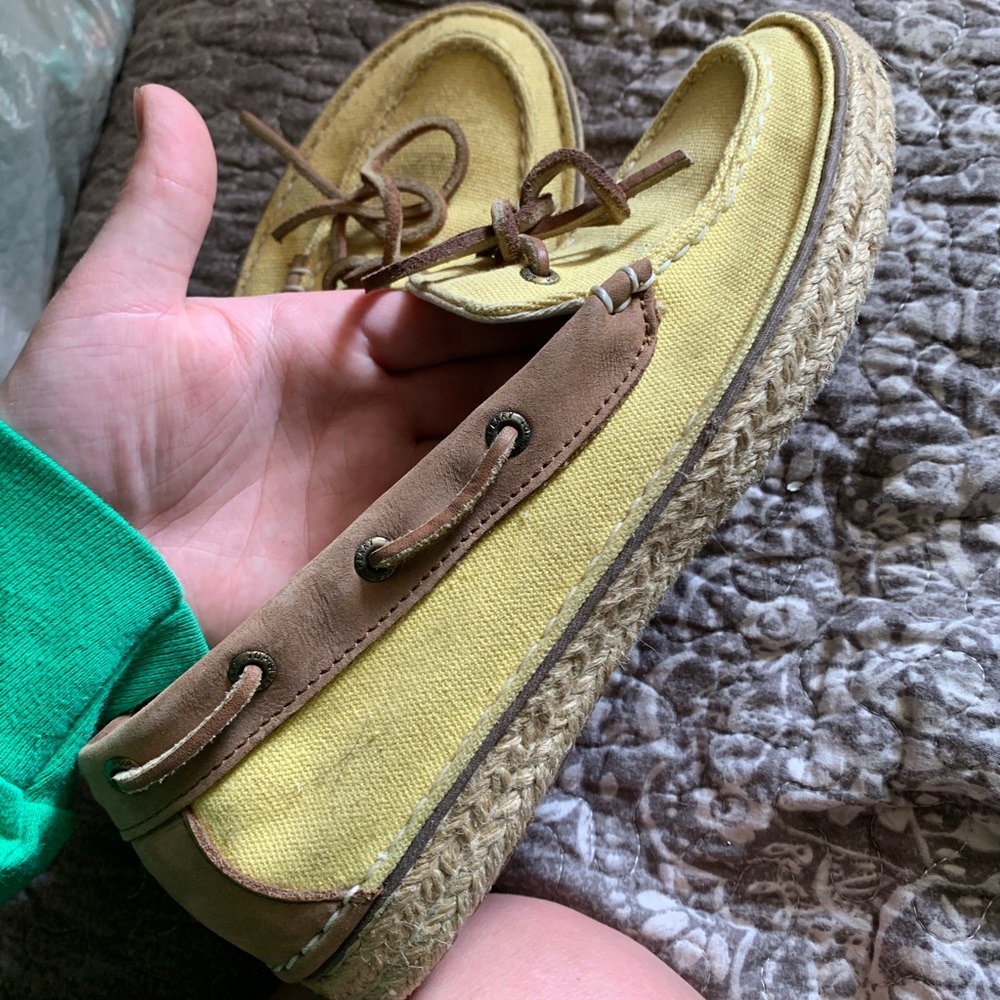 Woman sperry slip-ones